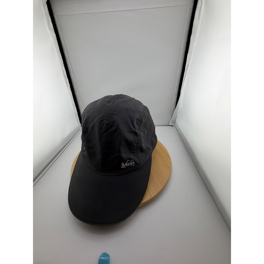 REI Co-op Swiftland Running Cap Charcoal Gray Reflective Performance Hat OS
